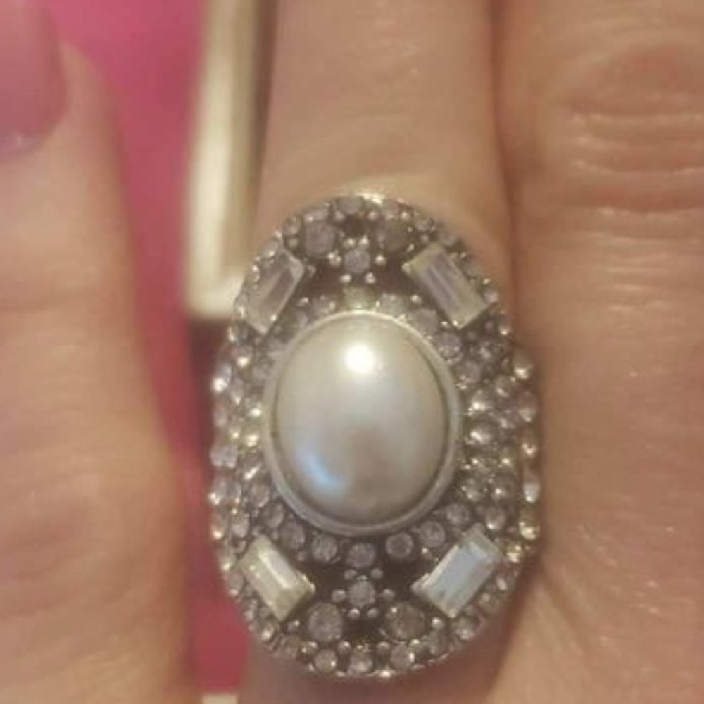Claudette Ring